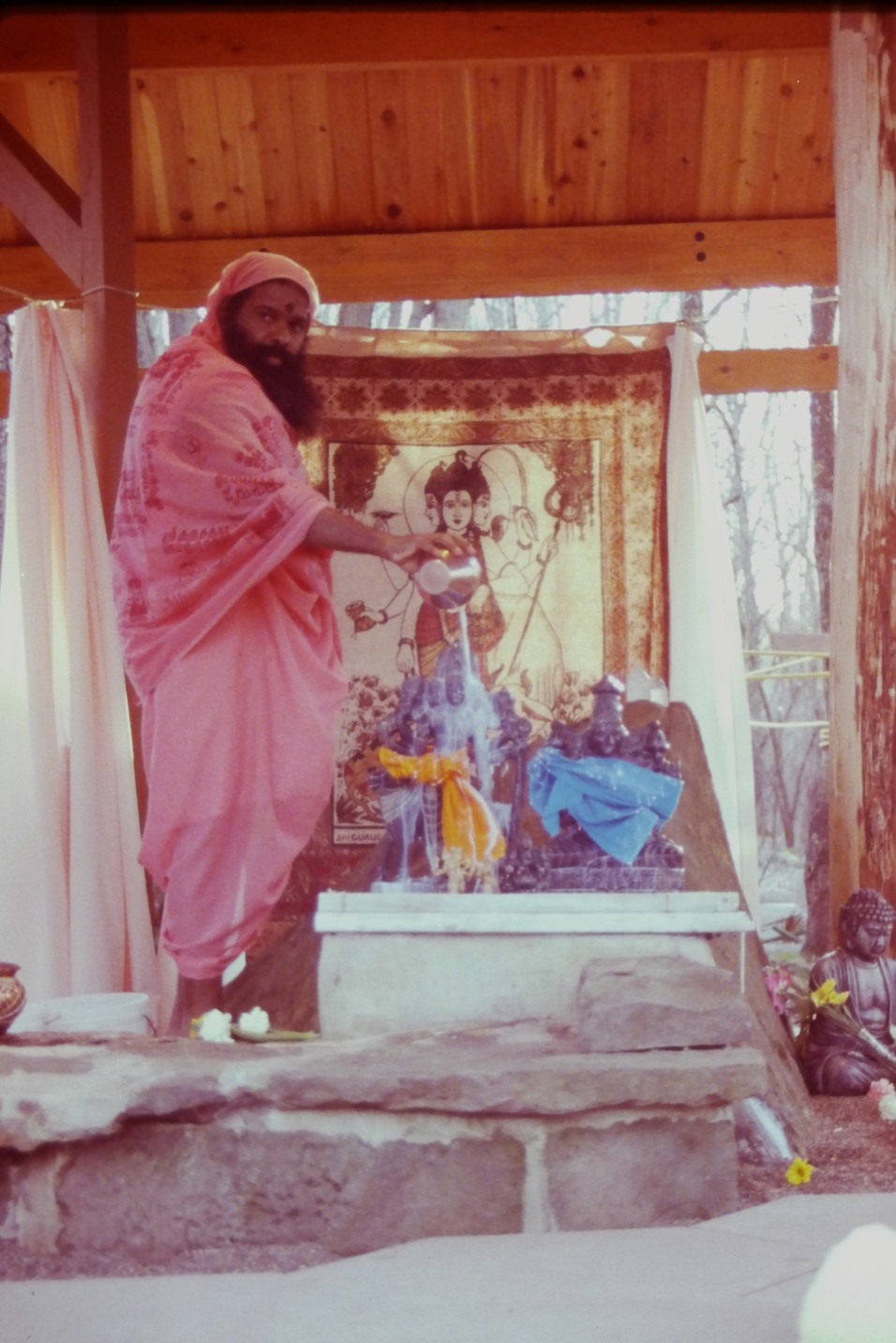 Swamiji 1990 JDRC abhishekam